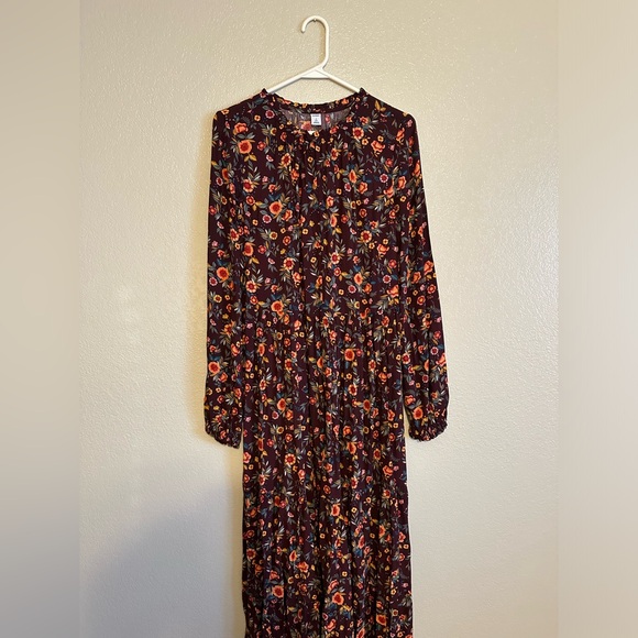 Old Navy Floral Dress - Picture 2 of 7